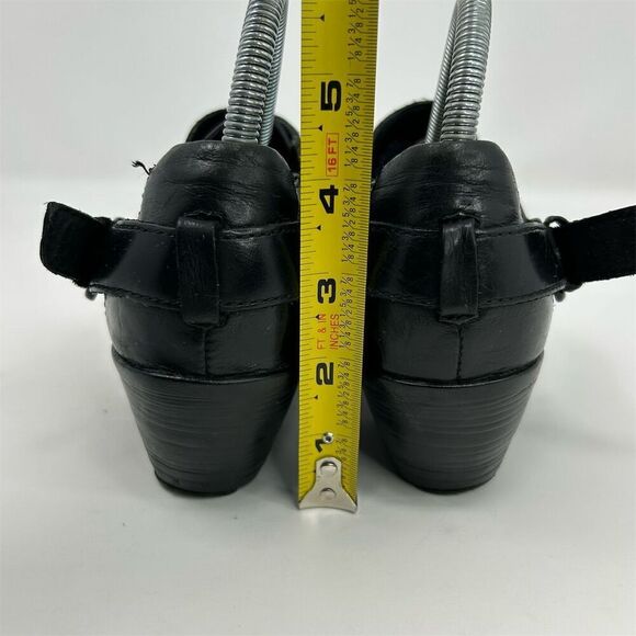 Born Women's Black Leather Western Ankle Booties Size 7.5 Harness Strap Zip - Picture 8 of 14